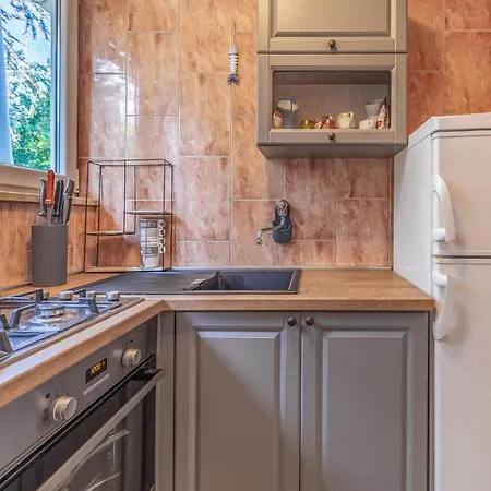 1 Bedroom Gorgeous In