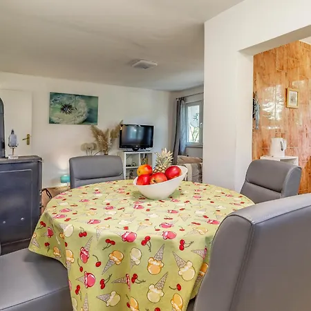 Vakantiehuis Cozy In With House A Panoramic View *