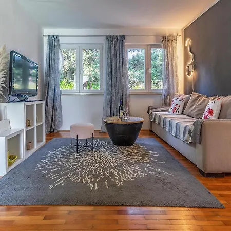 Cozy In With House A Panoramic View Ferienhaus