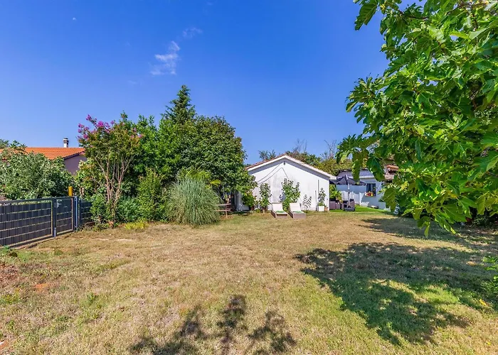 Cozy In With House A Panoramic View * Medulin